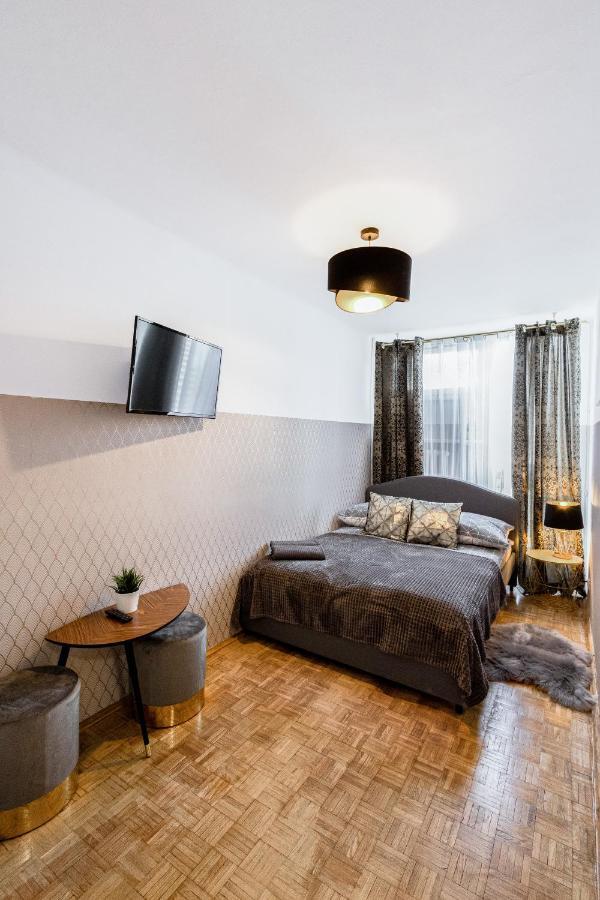 Clicktheflat Norblin Factory * Warszawa